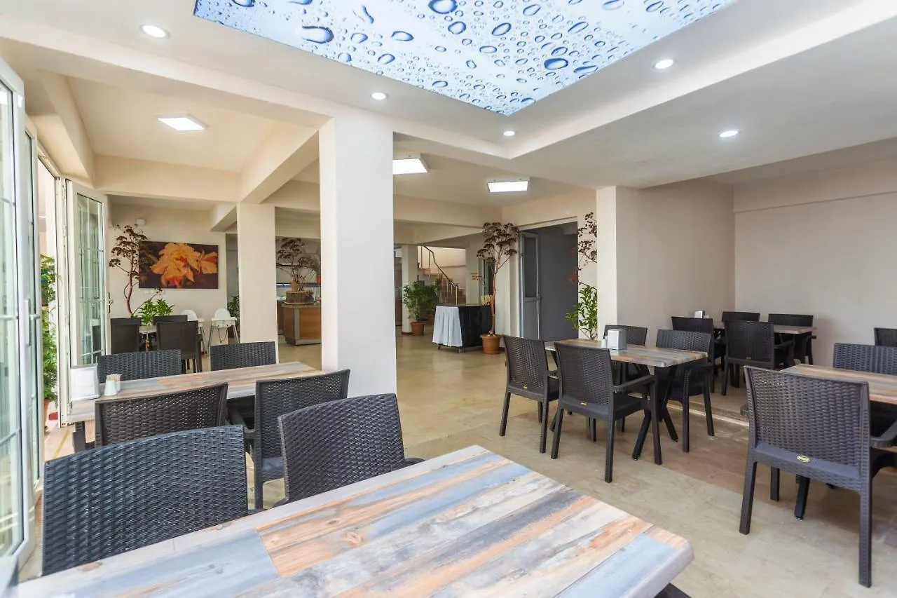 Moonlight Hotel Turgutreis 3*,